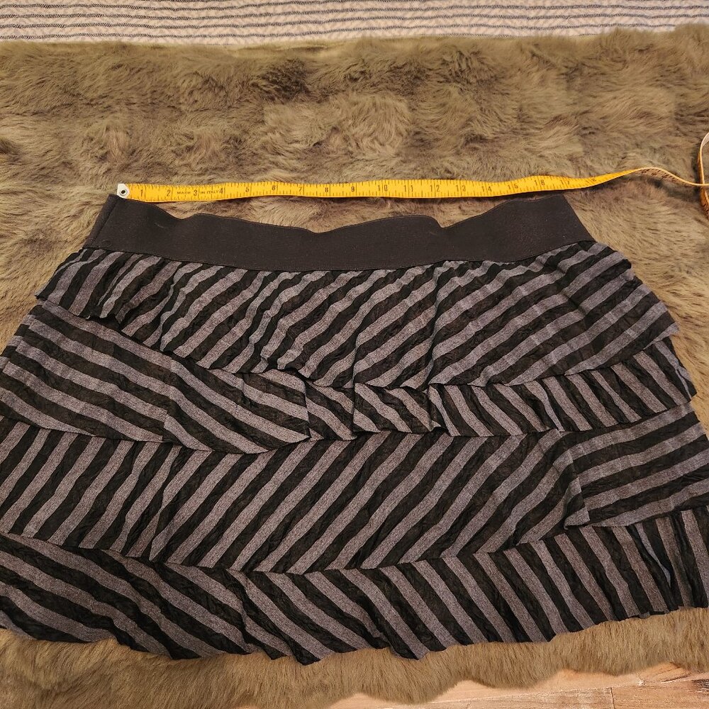 Bebe Skirt